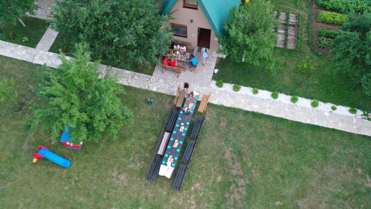 Bungalow Holiday Плужине Экстерьер фото