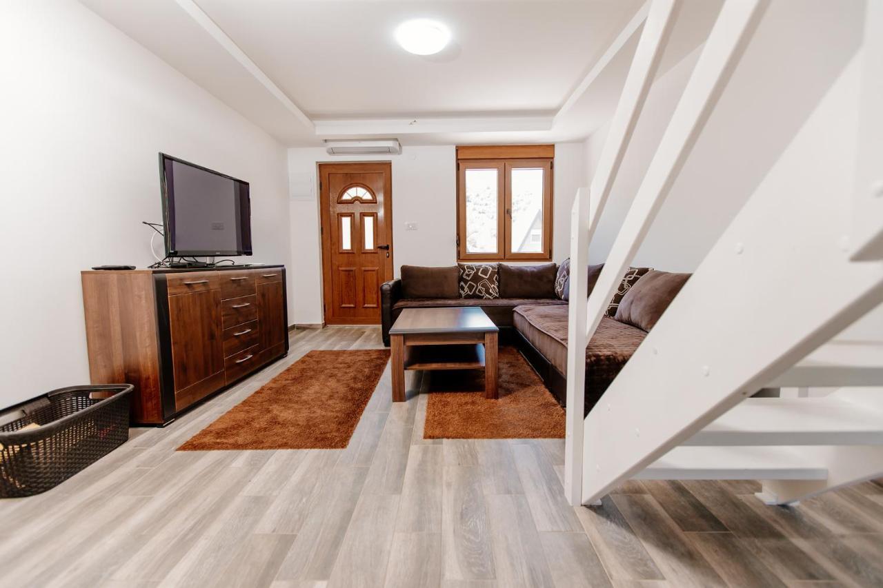 Bungalow Holiday Плужине Экстерьер фото
