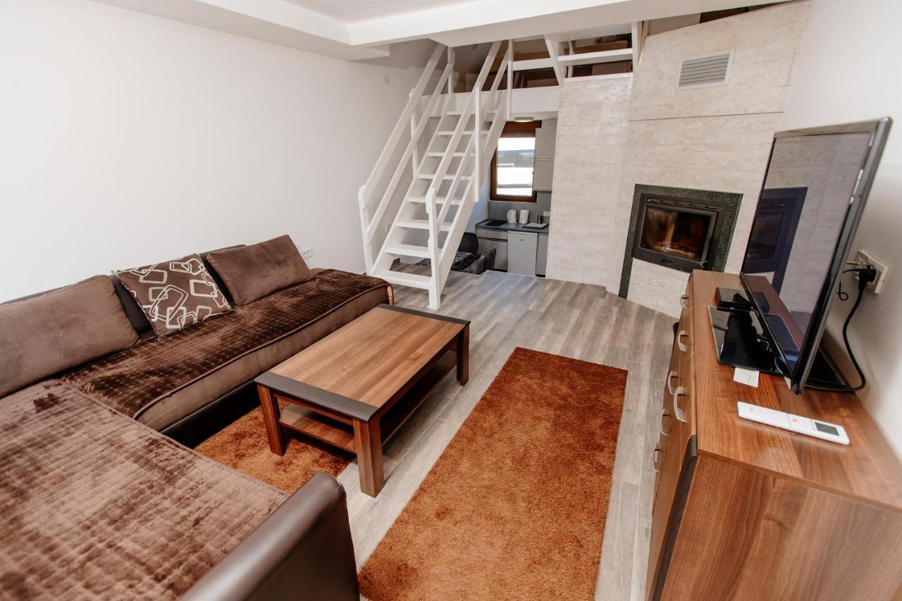 Bungalow Holiday Плужине Экстерьер фото