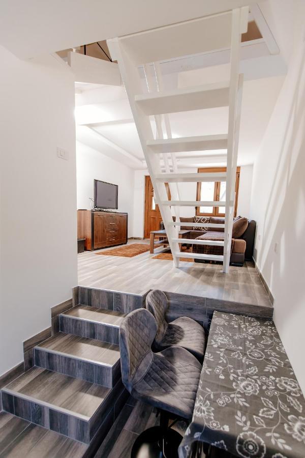 Bungalow Holiday Плужине Экстерьер фото