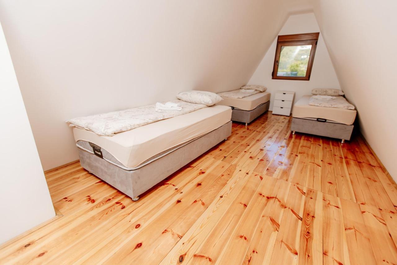Bungalow Holiday Плужине Экстерьер фото