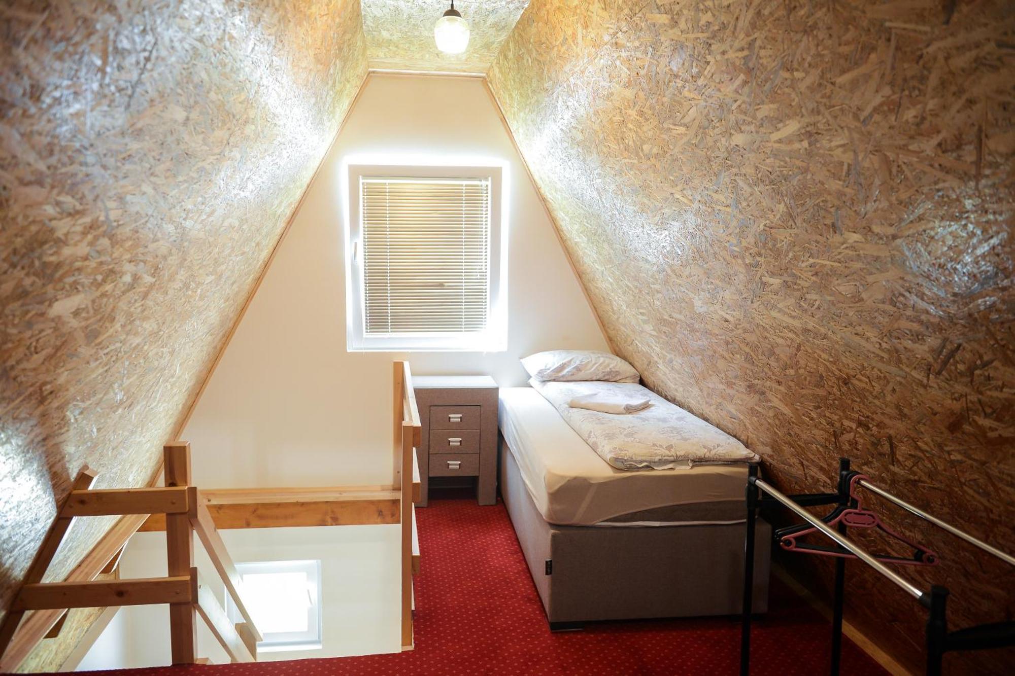 Bungalow Holiday Плужине Номер фото