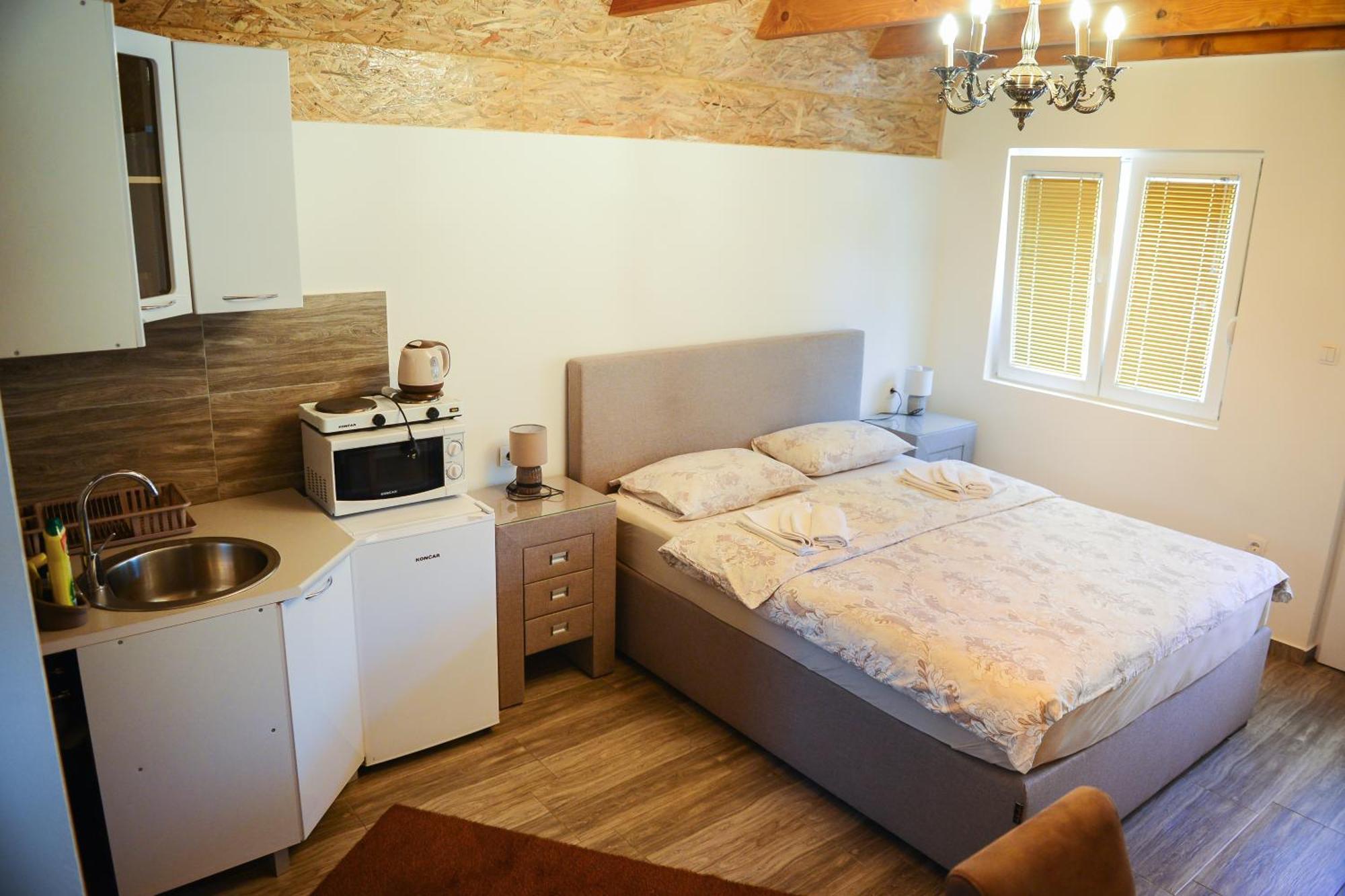 Bungalow Holiday Плужине Номер фото